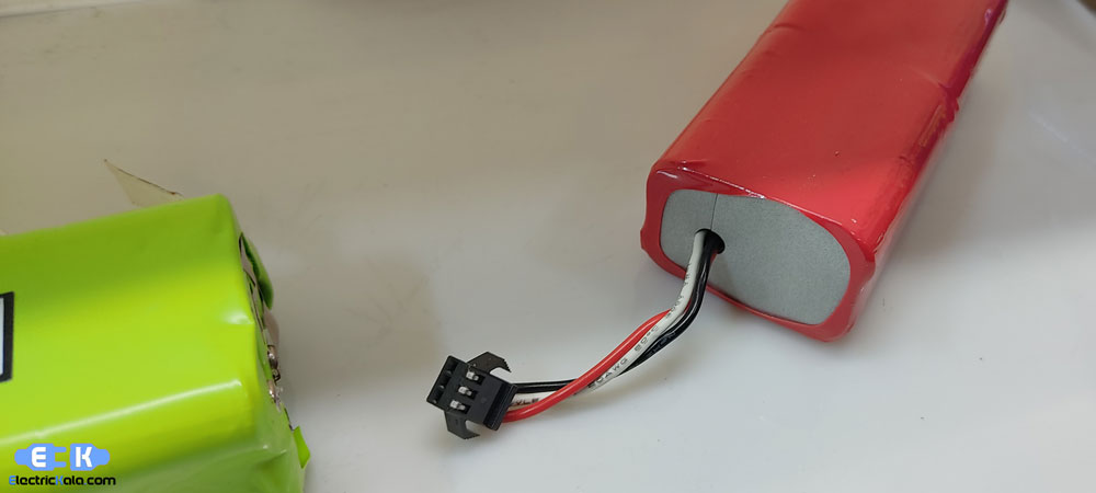  تعویض باتری جارو شارژی رباتیک